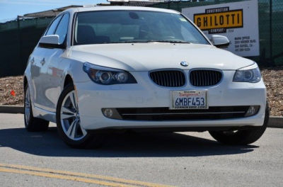 2010 BMW 528  i xDrive