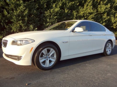 2011 BMW 528  i
