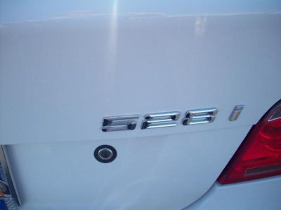 2010 BMW 528  i