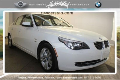 2010 BMW 528  i xDrive