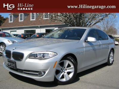 2011 BMW 528  i