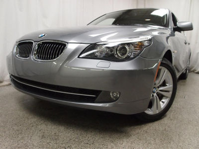 2010 BMW 528  i xDrive