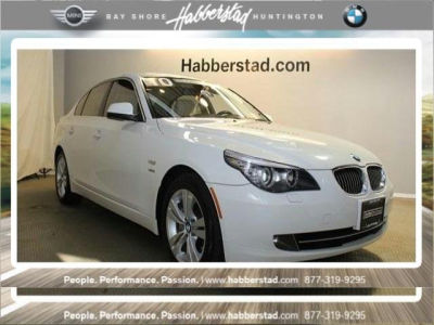2010 BMW 528  i xDrive