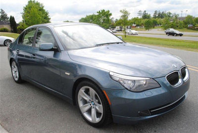 2010 BMW 528  i