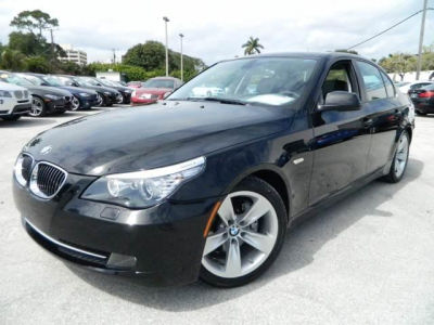 2010 BMW 528  i