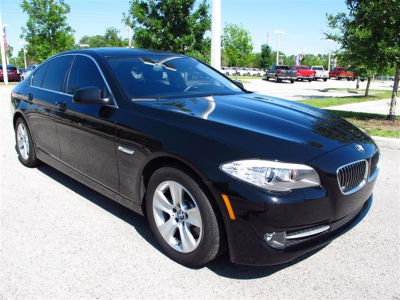 2011 BMW 528  i
