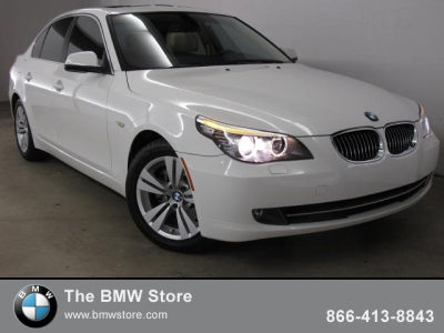 2010 BMW 528 i