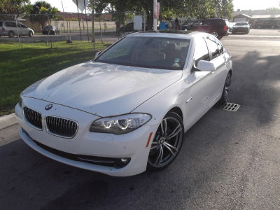 2011 BMW 528 i