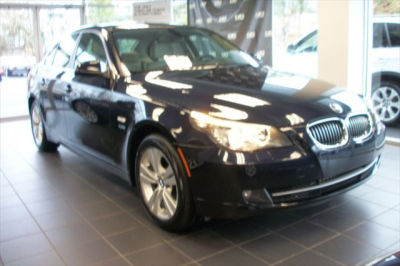 2010 BMW 528  i xDrive