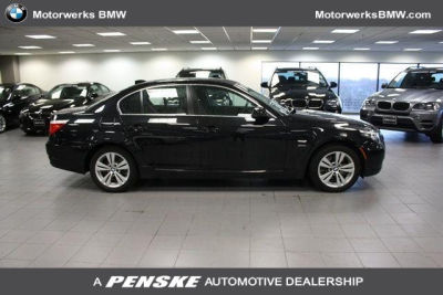 2010 BMW 528  i xDrive