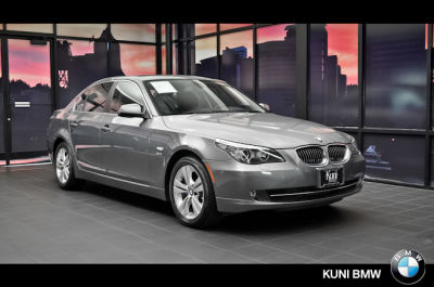 2010 BMW 528  i xDrive