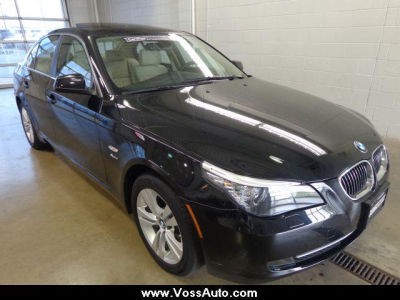 2010 BMW 528  i xDrive