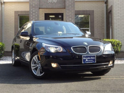 2010 BMW 528  i xDrive