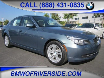 2010 BMW 528  i