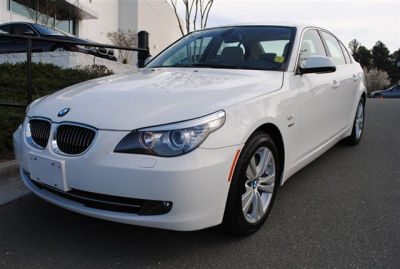 2010 BMW 528  i xDrive