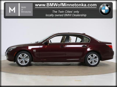 2010 BMW 528  i xDrive