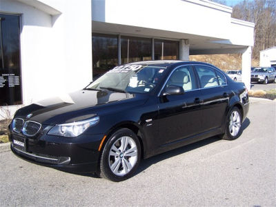 2010 BMW 528  i xDrive