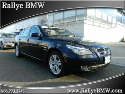 2010 BMW 528  i xDrive