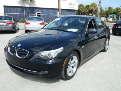2010 BMW 528  i