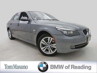 2010 BMW 528  i xDrive