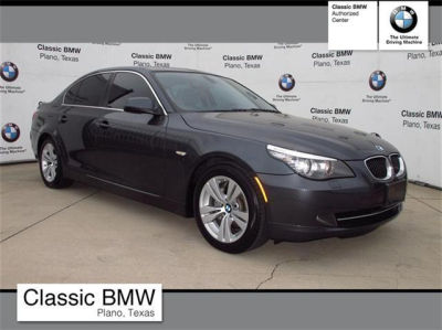2010 BMW 528  i