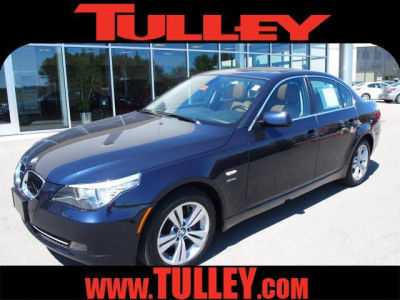 2010 BMW 528  i xDrive