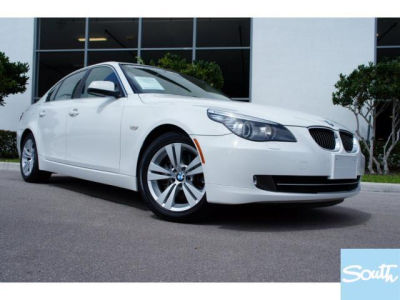 2010 BMW 528  i