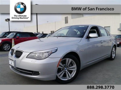 2010 BMW 528  i