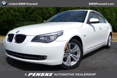 2010 BMW 528  i