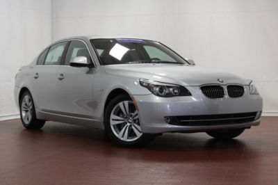2010 BMW 528  i