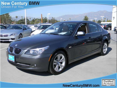 2010 BMW 528  i