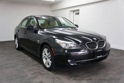 2010 BMW 528  i xDrive