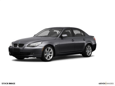 2010 BMW 528  i xDrive