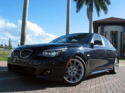 2010 BMW 528  i
