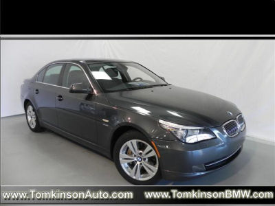 2010 BMW 528  i xDrive