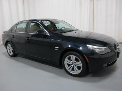 2010 BMW 528  i xDrive