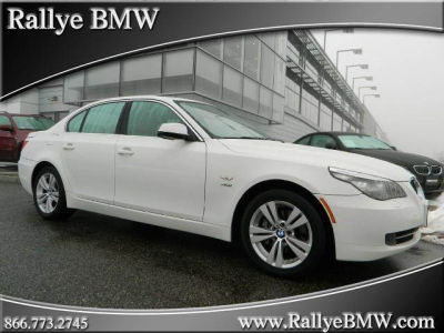 2010 BMW 528  i xDrive