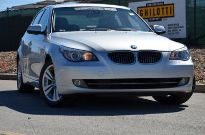 2010 BMW 528  i