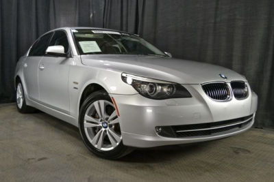 2010 BMW 528  i xDrive