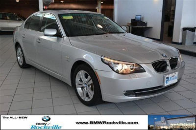 2009 BMW 528  i xDrive