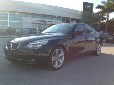 2010 BMW 528  i