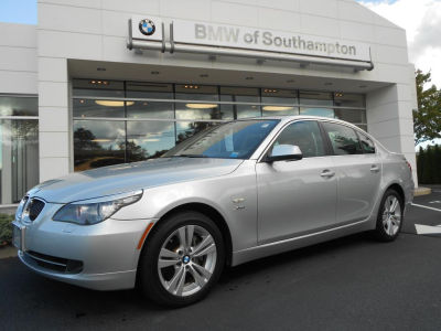 2010 BMW 528  i xDrive