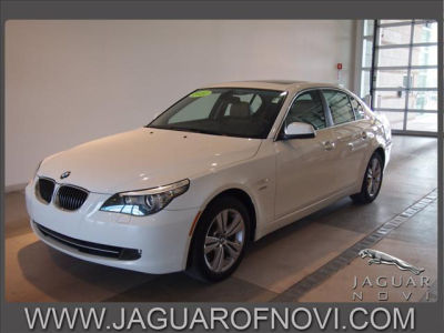 2010 BMW 528  i xDrive