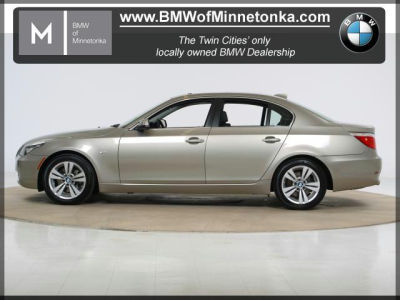 2010 BMW 528  i