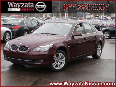 2010 BMW 528  i xDrive