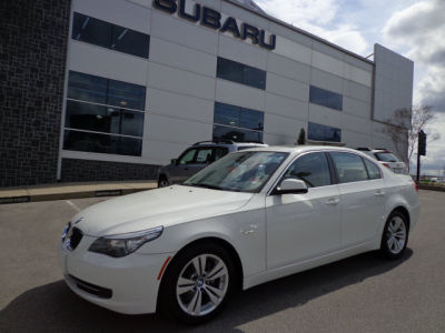 2010 BMW 528  i