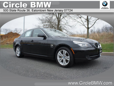 2010 BMW 528  i xDrive
