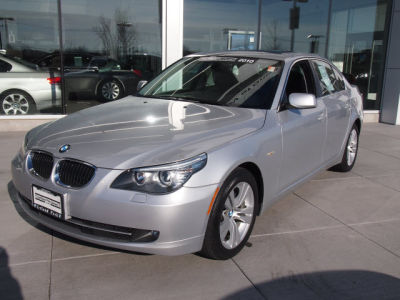 2010 BMW 528  i
