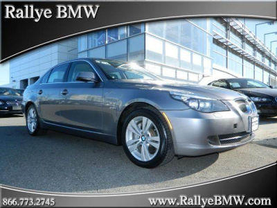 2010 BMW 528  i xDrive