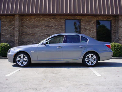 2010 BMW 528  i